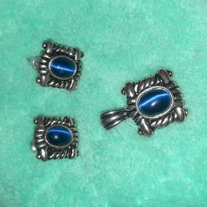 Pair of Earrings Abd A Pendant Blue and Silver